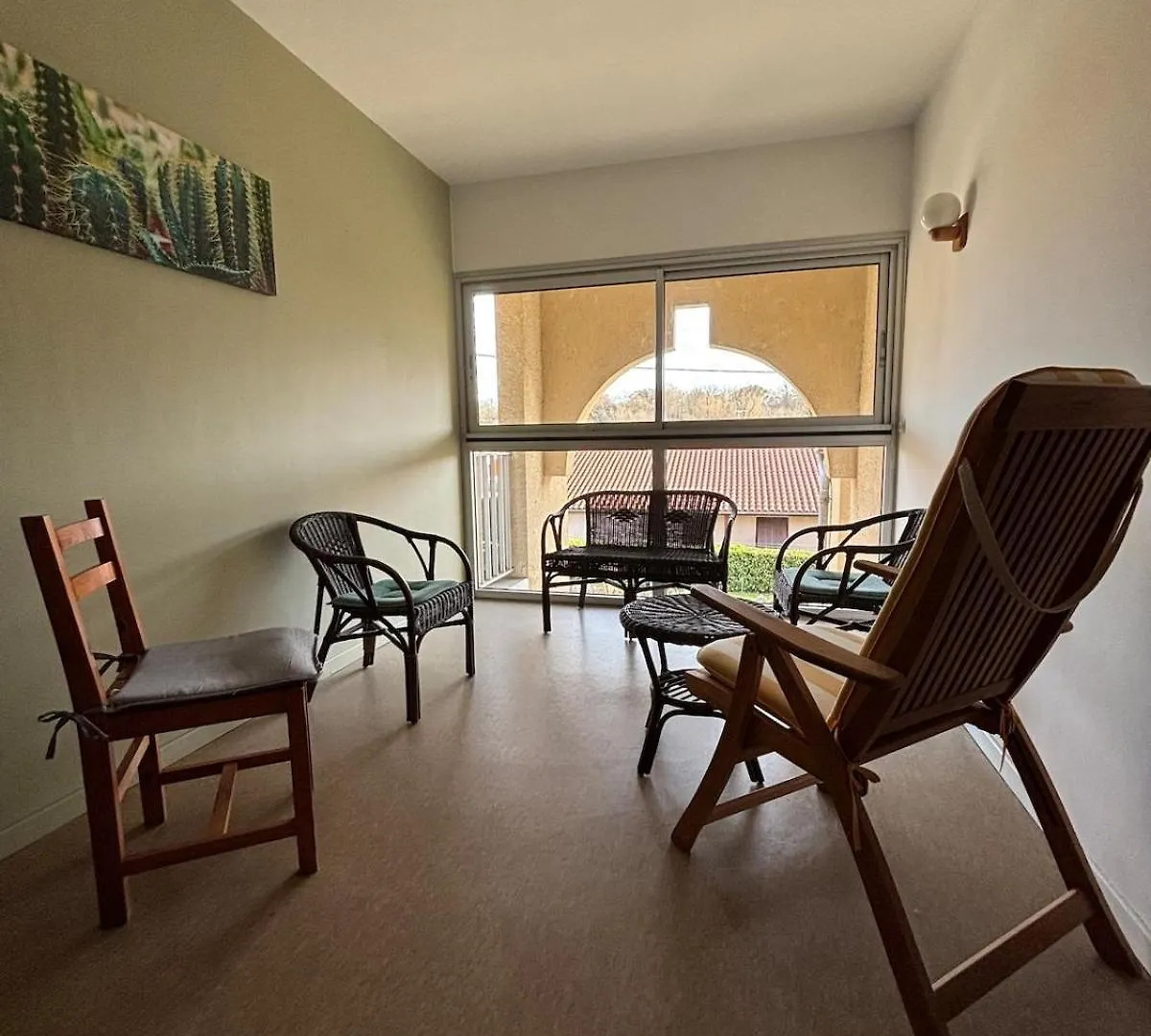 Apartment Les Mimosas - App 08 - Appartement Cosy Clim Balcon Cazaubon