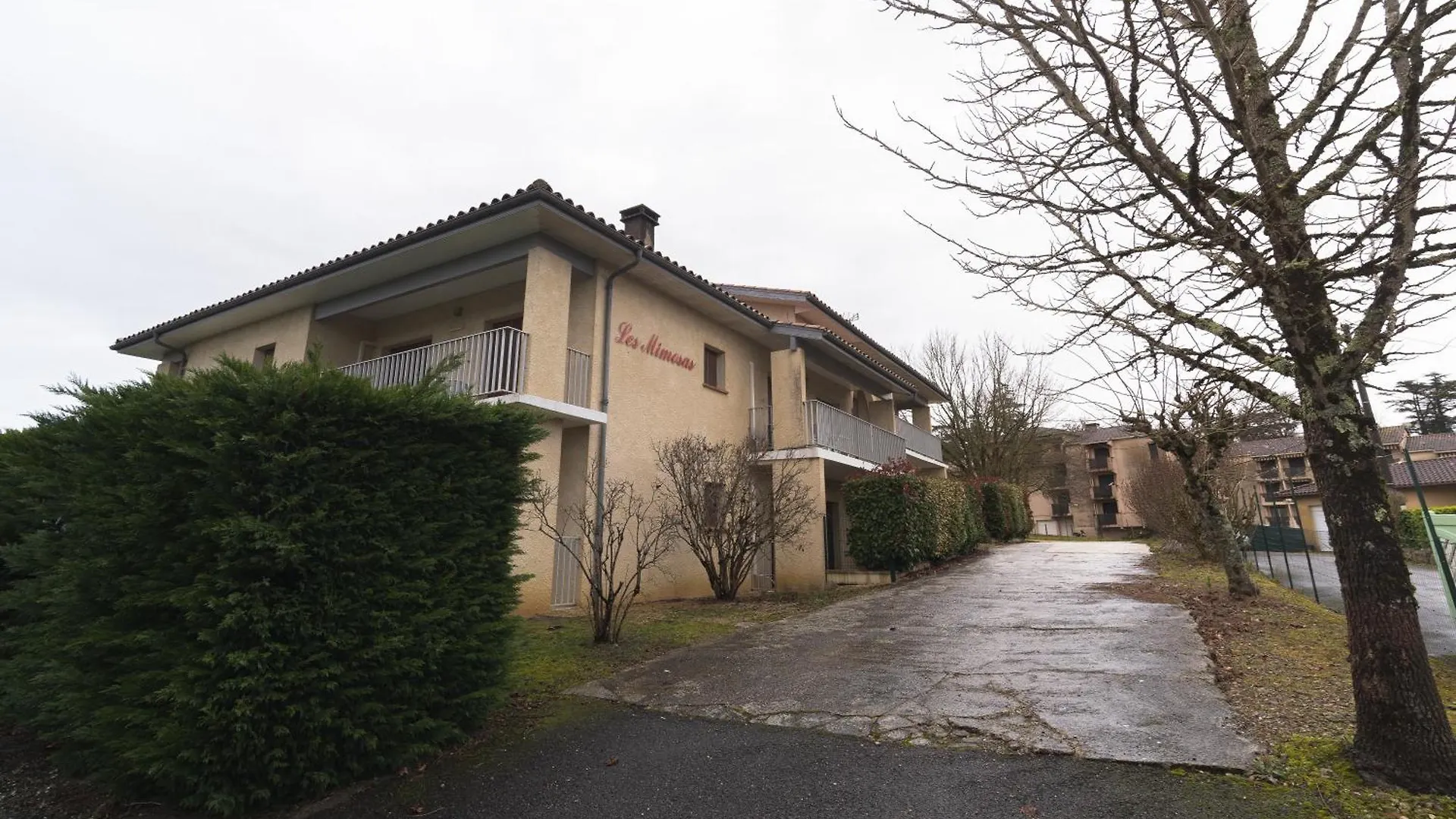 Les Mimosas - App 08 - Appartement Cosy Clim Balcon Cazaubon 0*,  France